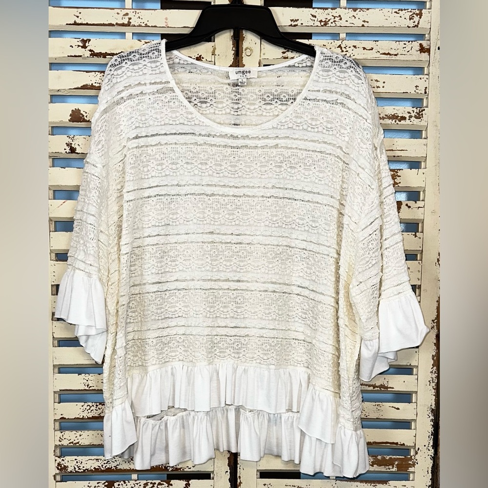Umgee~Boutique~Cream/Ivory~Short Sleeve Sweater~Hi-Low~Ruffled Hem~Large~LN